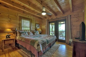 3 Schlafzimmer, Schreibtisch, Bügeleisen/Bügelbrett, kostenloses WLAN