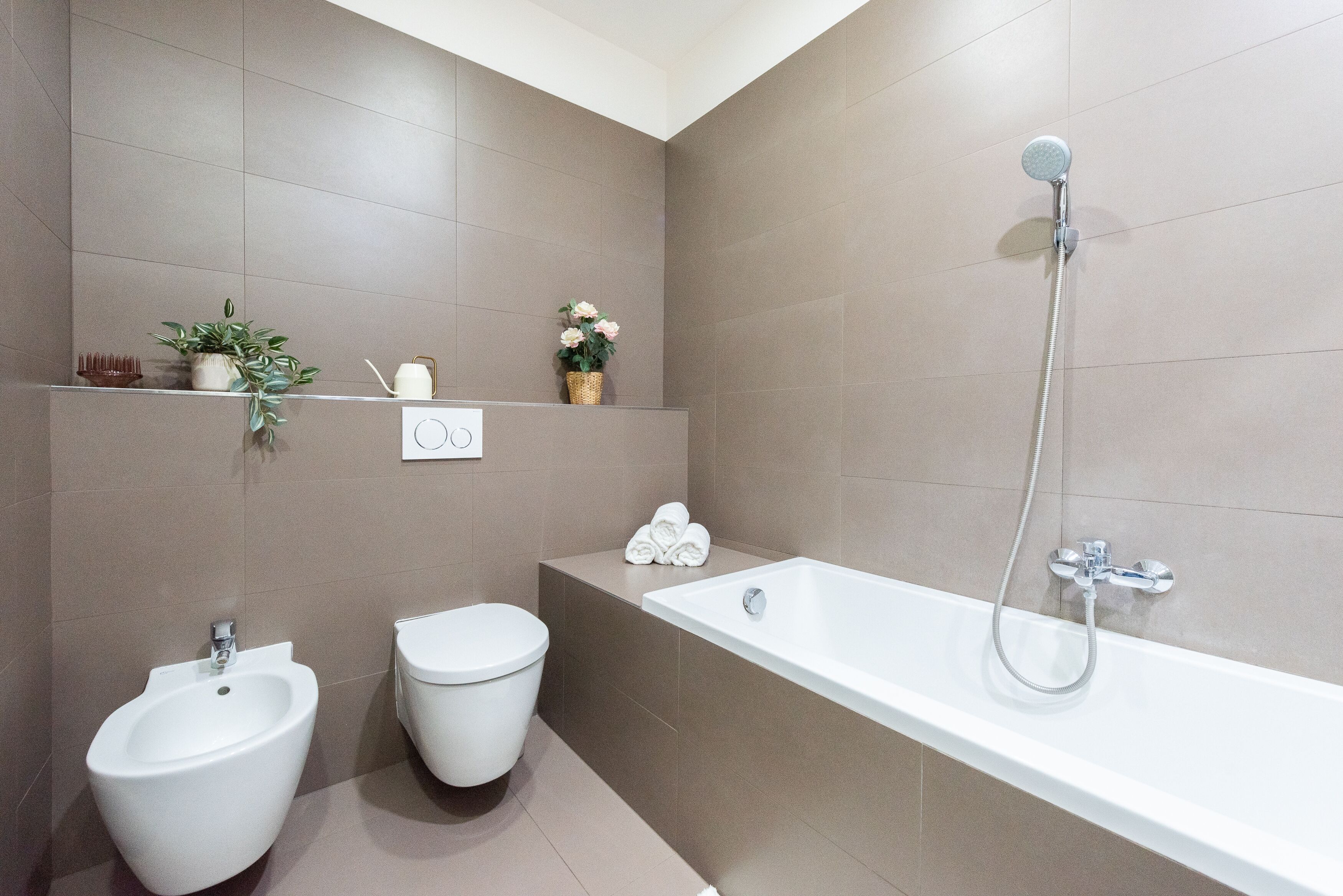 Business Apartment | Bathroom