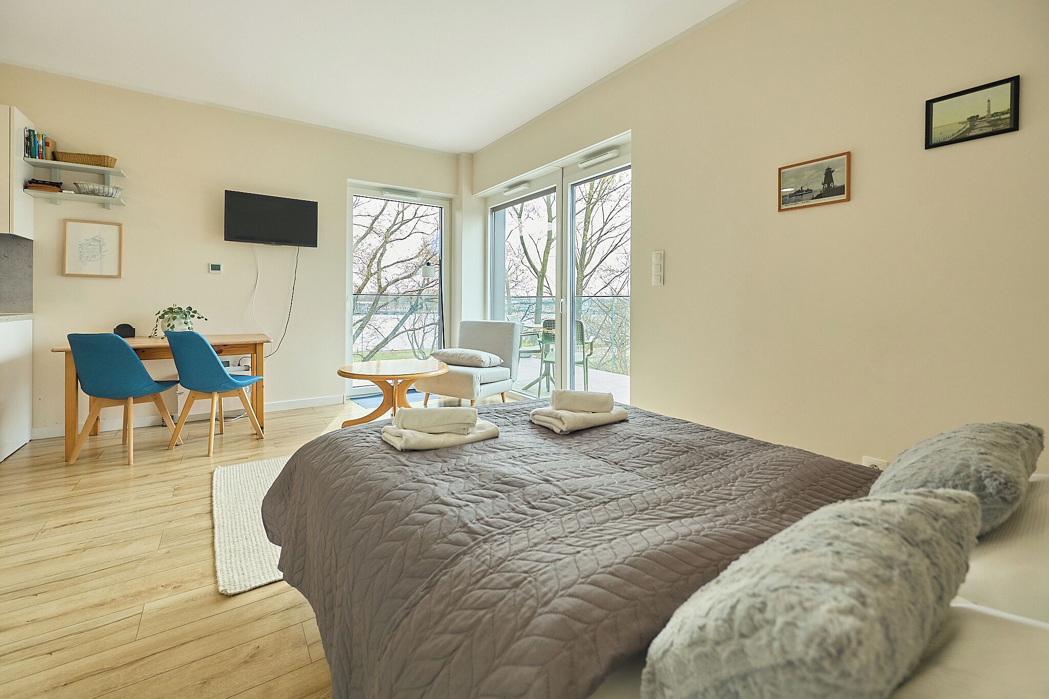 Deluxe Apartment