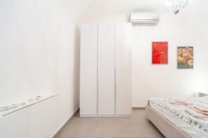 1 Schlafzimmer, Bügeleisen/Bügelbrett, kostenloses WLAN, Bettwäsche