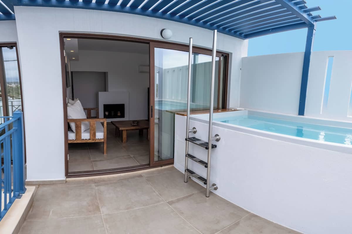 Superior Apartment, 3 Bedrooms, Private Pool, Sea View