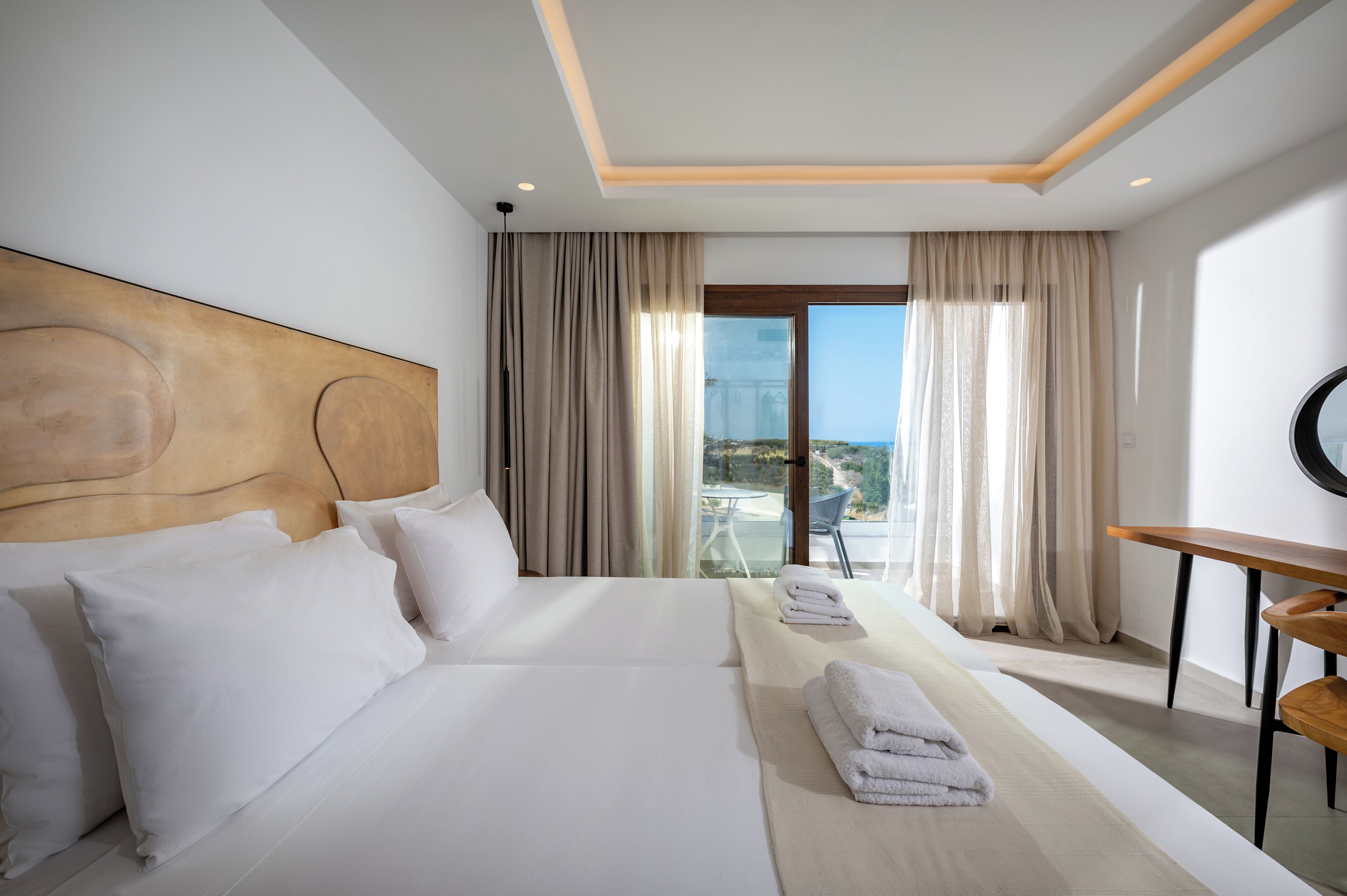 ملاءات إيطالية من طراز فريتي وأغطية فراش متميزة وألحفة محشوة بالريش