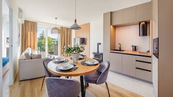 Apartament (15) | 房內用餐