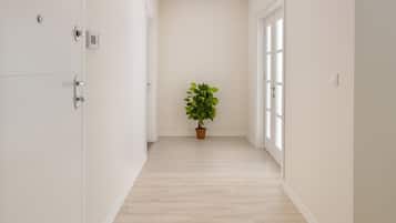 Apartamento de lujo | 1 dormitorio, cortinas opacas, sistema de insonorización