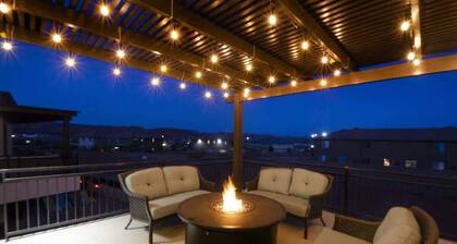 61-62| 2 Homes Duplex in Ocotillo Springs with Private Pool