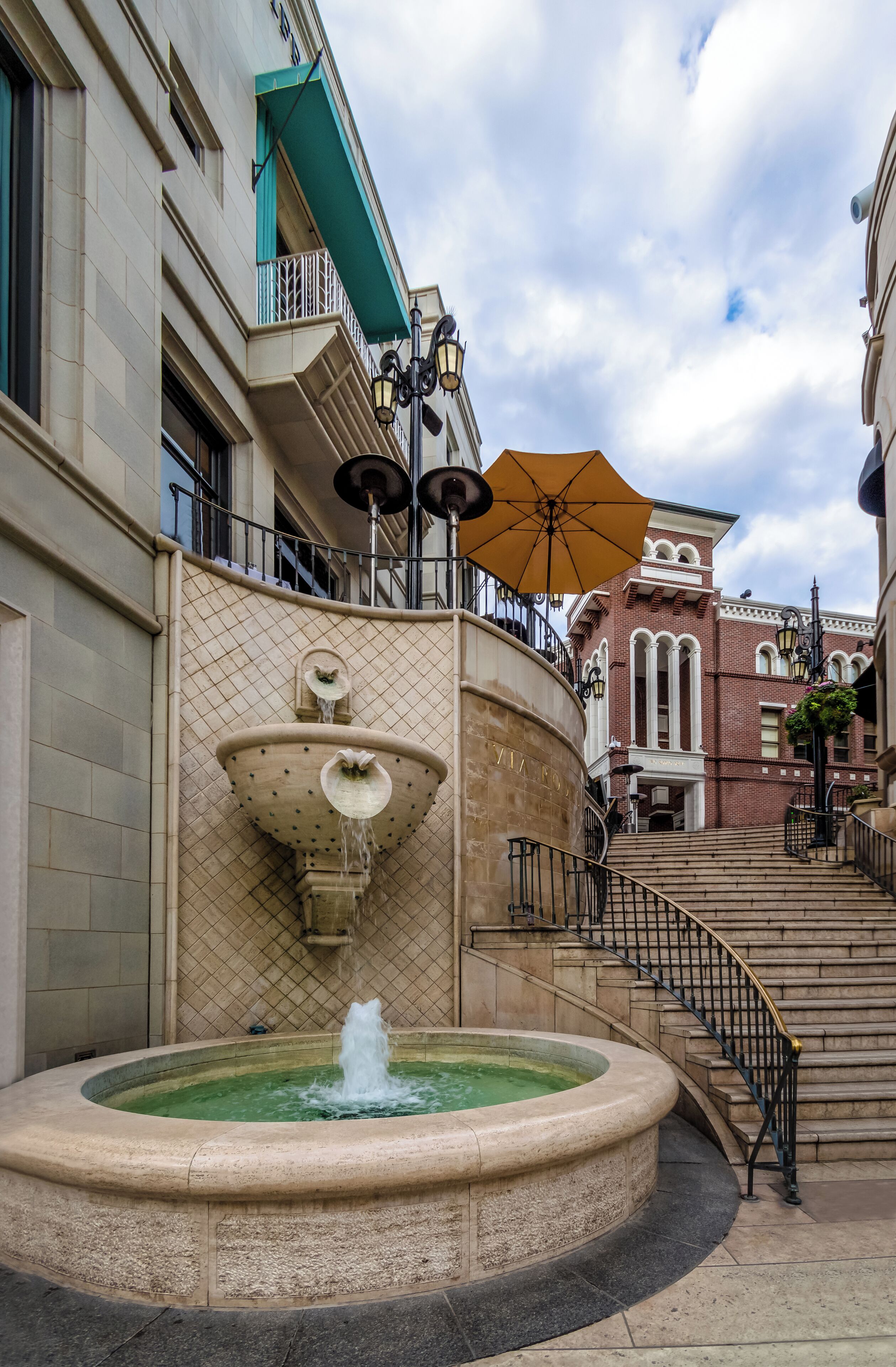 สถานที่น่าสนใจ