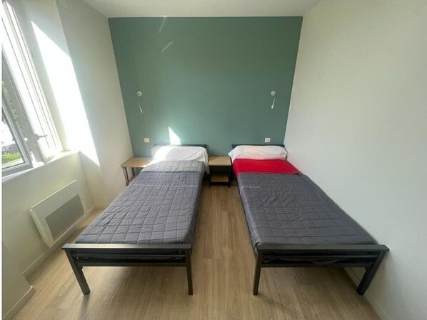 5 Schlafzimmer, Bügeleisen/Bügelbrett, Reisekinderbett, kostenloses WLAN