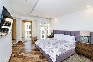 3 bedrooms, iron/ironing board, travel crib, free WiFi - Ocean Views, Rooftop Terrace & Resort Pools (Tamarindo)