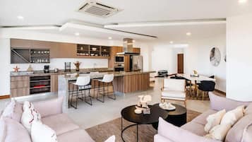 Télévision, espaces bureaux