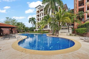 Piscine ext érieure