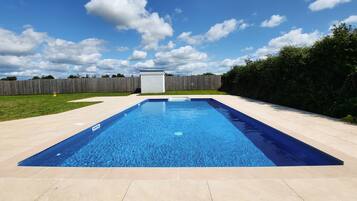 Seasonal outdoor pool