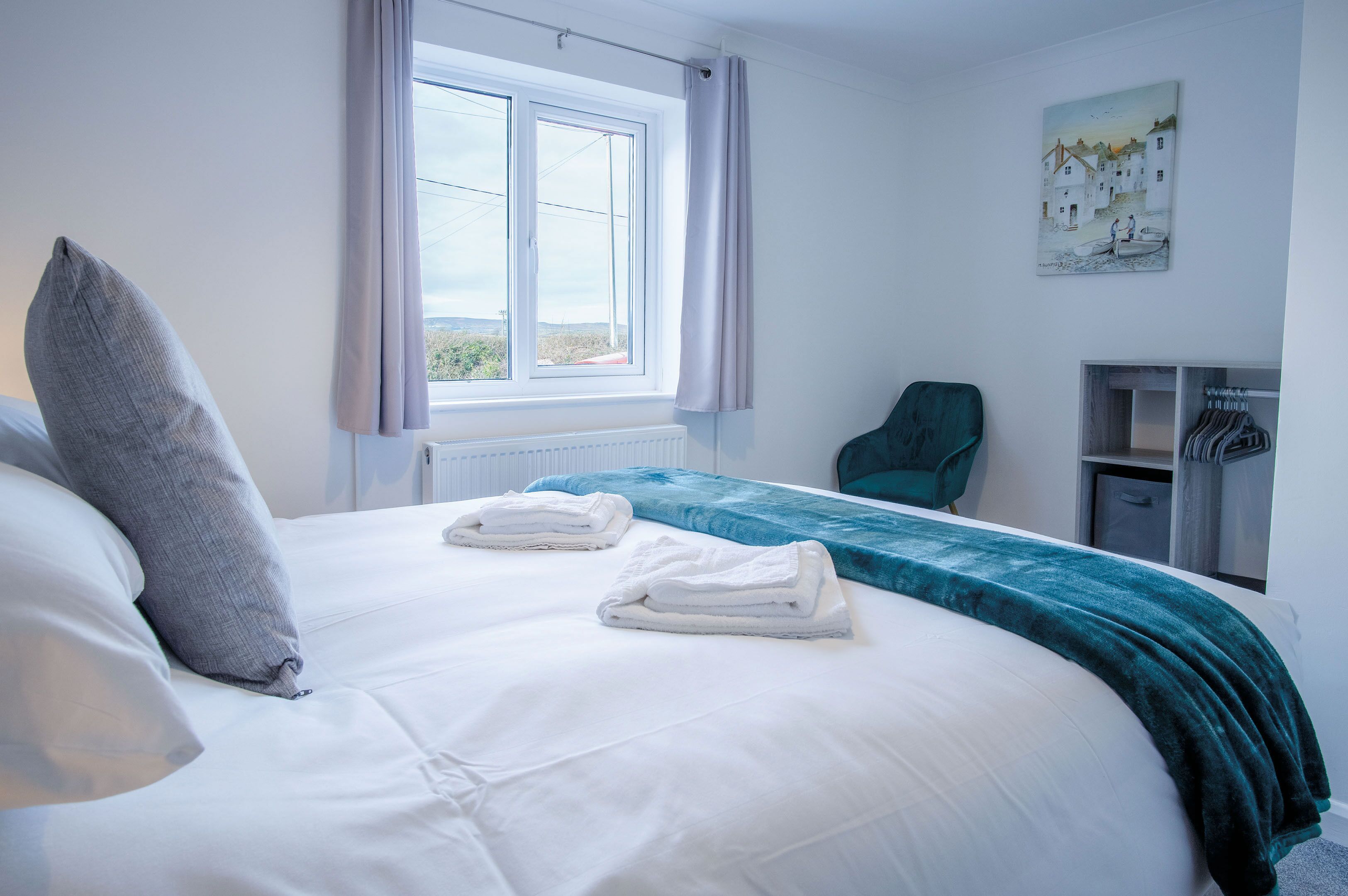 3 bedrooms, free WiFi, bed sheets