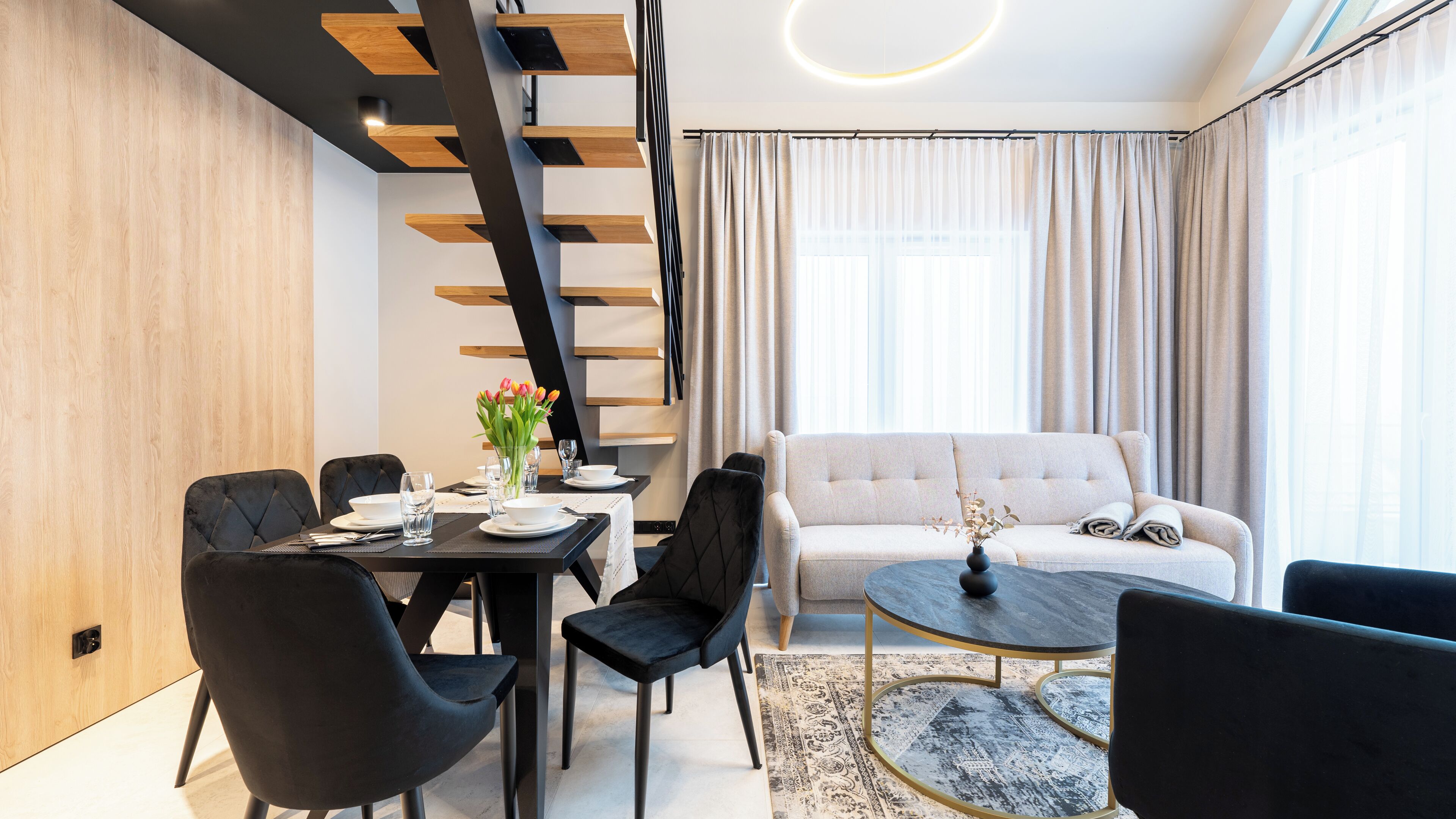 Apartament (1U/4) | Wohnbereich | Flachbildfernseher