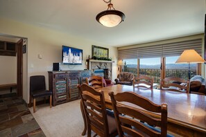 Interior - BT403 | Ski In | Winter Shuttle | Amazing View | Indoors Pool | Hot Tub (Steamboat Springs)
