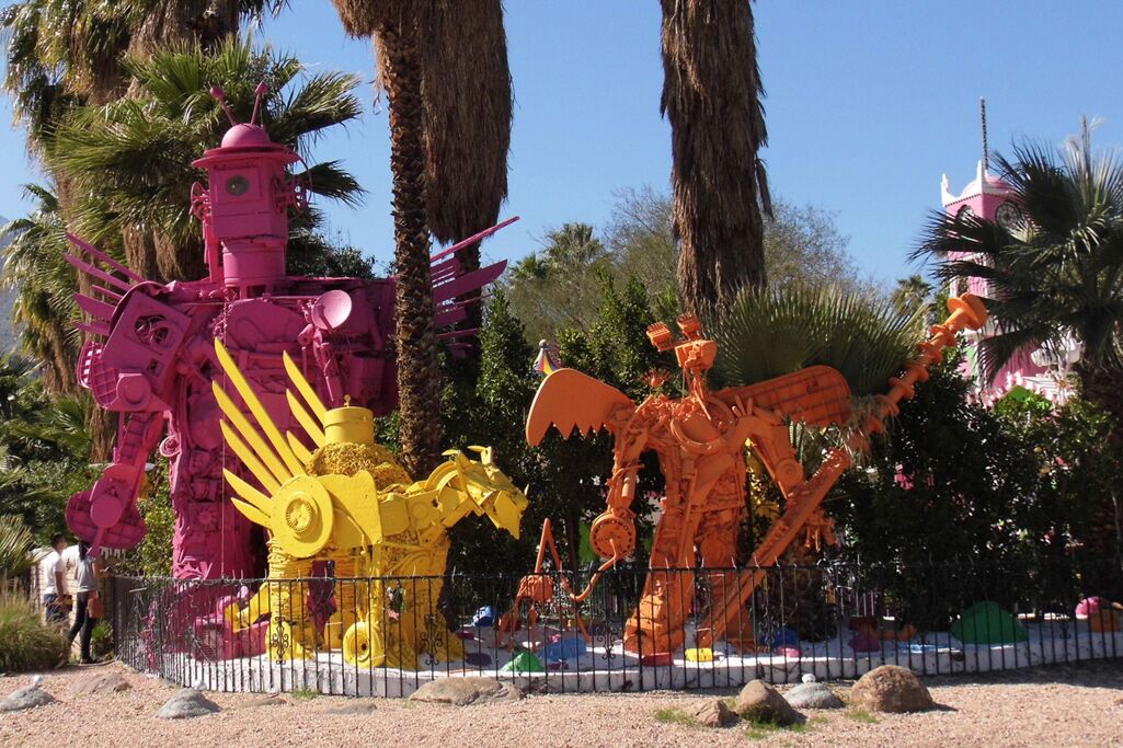 Palm Canyon gently bids travelers to retreat to this desert oasis. 1BDR Villa