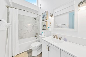 Hårtork och handdukar