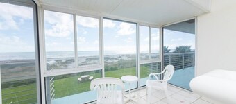 2nd floor beach condo