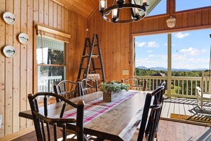 Outdoor dining - A Peace of Tranquility-Beautiful View, Spacious Cabin, Pets Ok, Near Blue Ridge (Morganton)