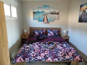 Comfort-Apartment | Select-Comfort-Betten, individuell dekoriert, individuell eingerichtet