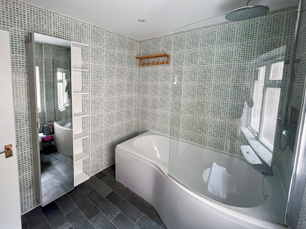 Apartment, 1 Bedroom, Terrace | Bathroom