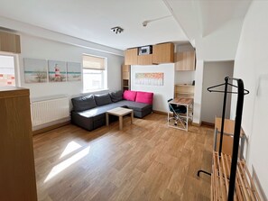 Apartment, 1 Schlafzimmer, Terrasse | Wohnzimmer