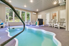 Piscine intérieure, piscine chauffée