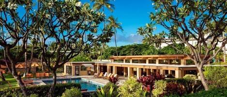 Condo, 2 habitaciones | Alberca | Alberca al aire libre y alberca climatizada