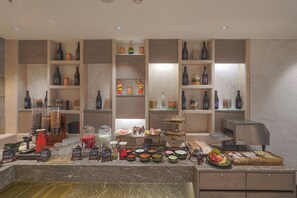 Daily full breakfast for a fee - BluSalzz Residence Amritsar (Amritsar)