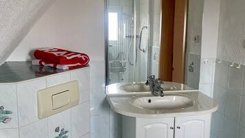 Dusche, Seife, Toilettenpapier