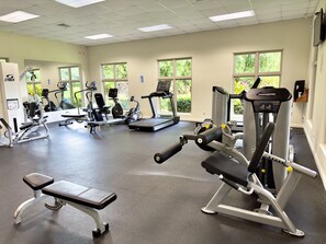 Fitness facility - Spacious condo with panoramic ocean and golf  views (Playa Herradura)