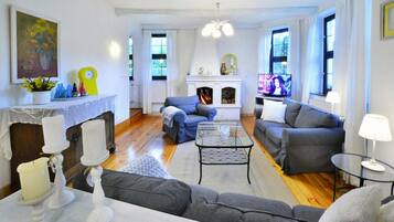 TV connectée, cheminée