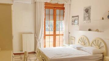 3 habitaciones, tabla de planchar con plancha y wifi gratis