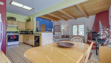 Hus (3 Bedrooms) | Interiör