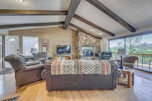 House (4 Bedrooms) | Interior - Ruidoso Retreat w/ Sierra Blanca Peak Views! (Ruidoso)