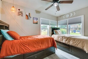 House (4 Bedrooms) | Interior