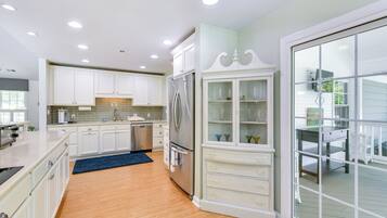 Nhà (3 Bedrooms) | Nội thất