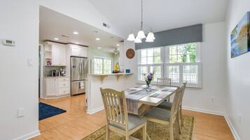 Nhà (3 Bedrooms) | Nội thất