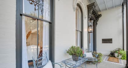 Historic New Albany Apartment ~ 6 Mi to Louisville