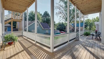 Apartment (1 Bedroom) | Interior