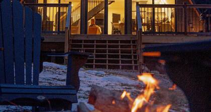 A-Frame on 6 Acres: Cedar Sauna, Privacy, Nature