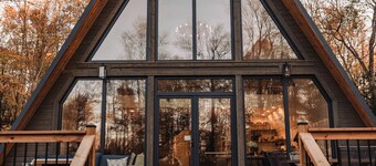 A-Frame on 6 Acres: Cedar Sauna, Privacy, Nature