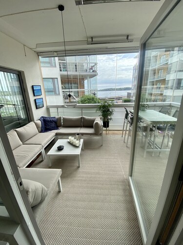 Spacious and modern apartment, 112 sqm with lovely sea view.