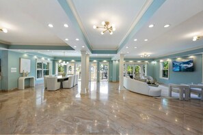 Lobby - Waterfront Miami Beach Mansion, Pool, Ping Pong, Grill, Gated (Miami)