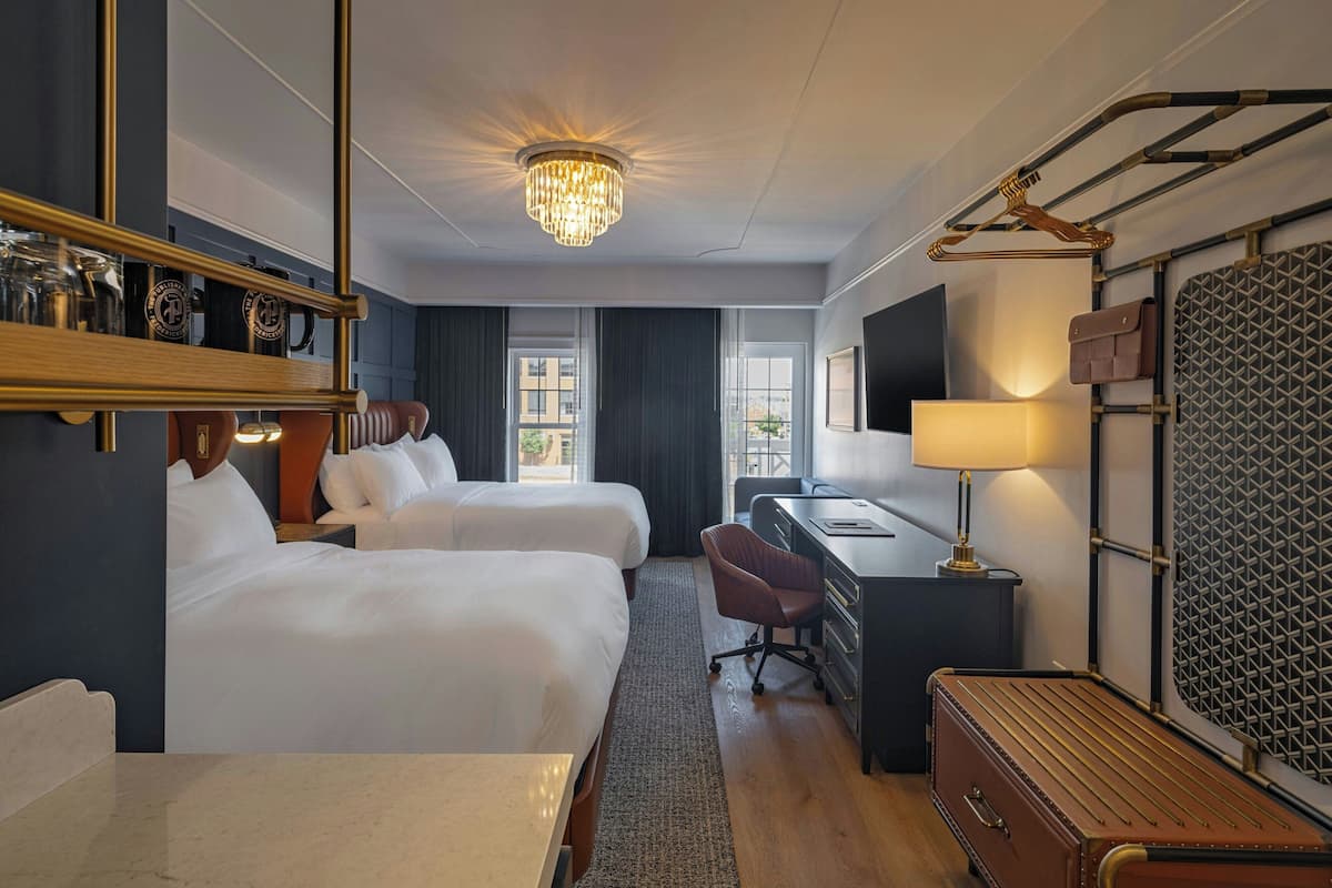 Chambre traditionnelle, 2 grands lits | 1 chambre, couette en duvet