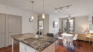 House - VA - Sutton - Apt 5119 (Woodbridge)