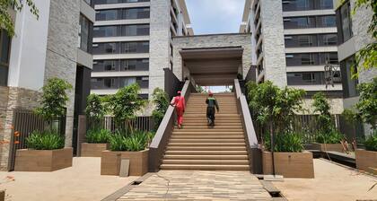 Modern Enaki Resort Apartment