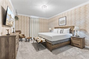 5 habitaciones, tabla de planchar con plancha, wifi y ropa de cama 