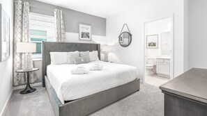 15 habitaciones, tabla de planchar con plancha, wifi y ropa de cama