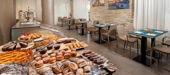 B&B Primrose Residence Hotel