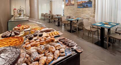 B&B Primrose Residence Hotel